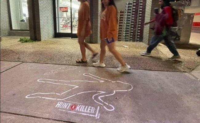 Hunt a Killer sidewalk stencil